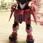 La RG Justice Gundam à moitié monté vendu chez Rise of Gunpla